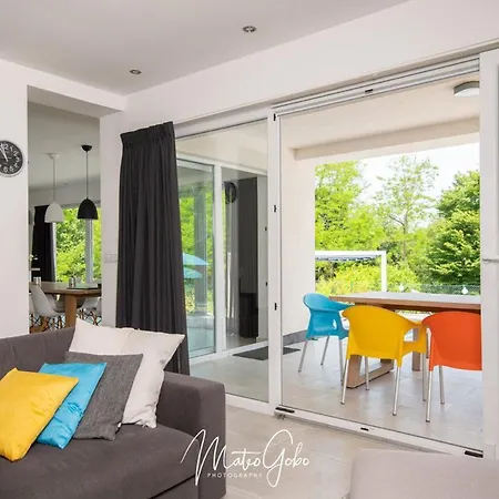 Holiday home Ferienvilla Mala-diva *